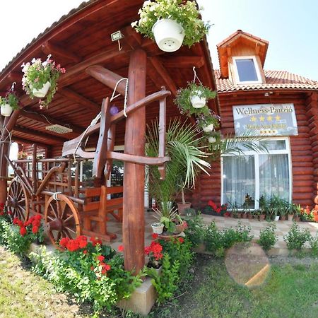 Roenk-Wellness Panzio Mezopeterd Bed & Breakfast Bagian luar foto