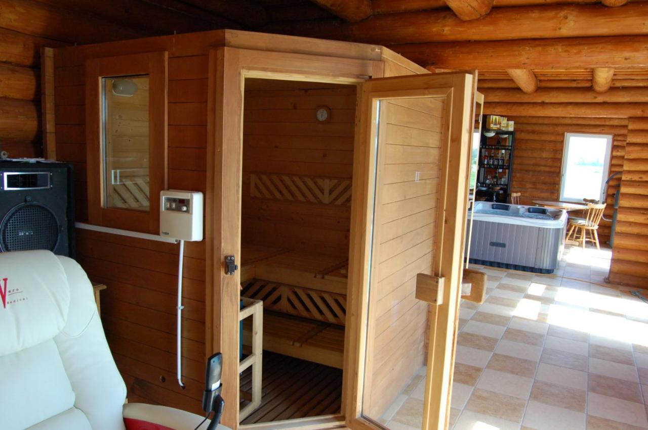 Roenk-Wellness Panzio Mezopeterd Bed & Breakfast Bagian luar foto